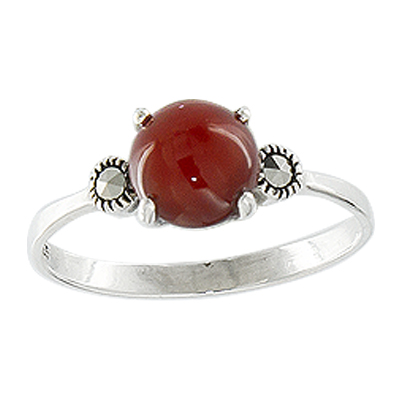 Round Solitaire with One Side Stone Marcasite Ring