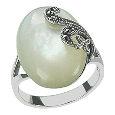 Large Oval Mother of Pearl & Swirl Overlay Ring