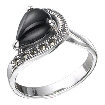 Asymmetry Oval Onyx & Half Halo Marcasite Ring