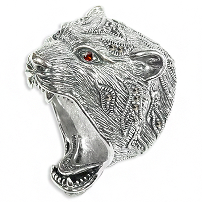 Stunning Marcasite Tiger Head Ring with Wide Mouth Open