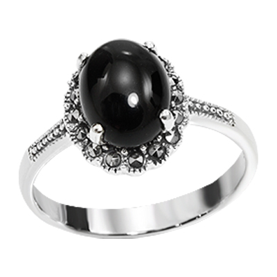 Round Agate & a Dainty Halo Marcasite Ring