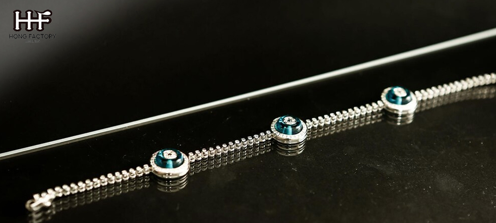 Tips for Buying Stainless Steel Jewelry Wholesale Tips for Buying Stainless Steel Jewelry Wholesale