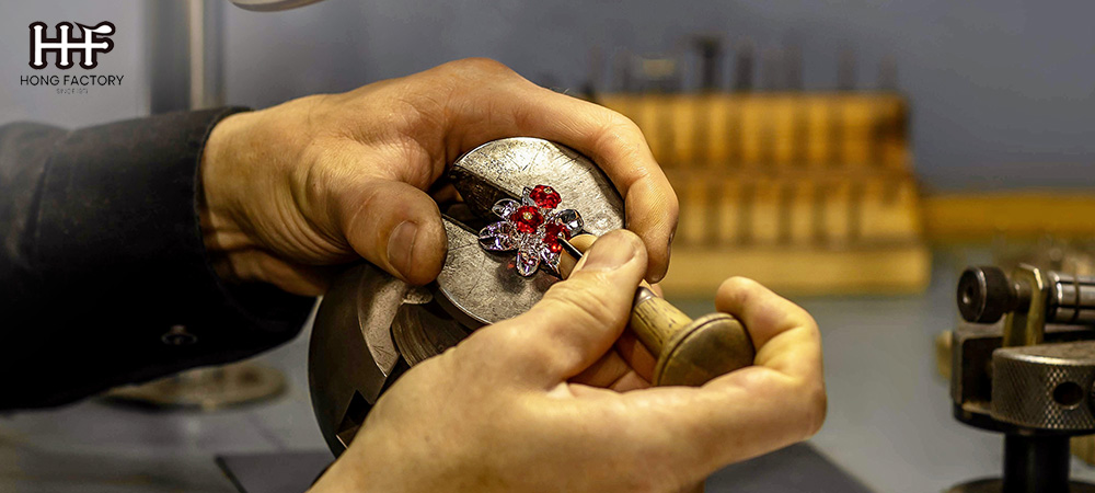 Top Jewelry Manufacturers in Thailand