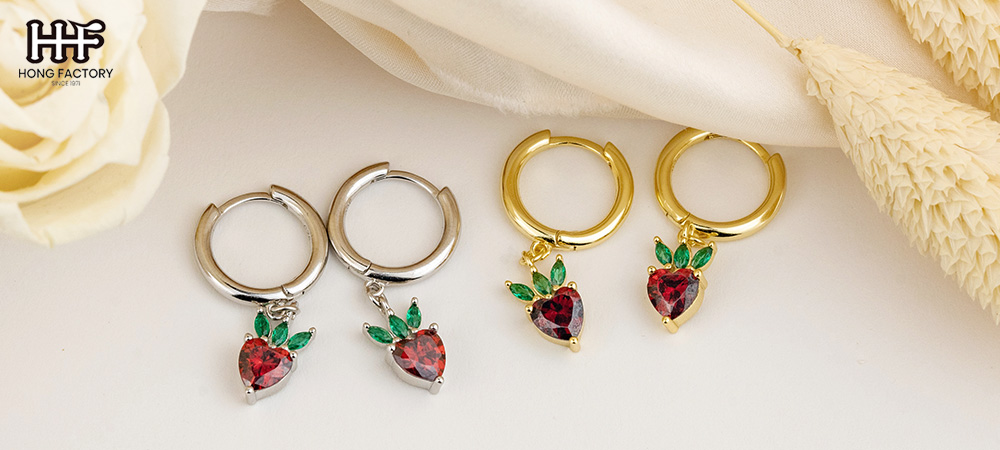 Styles of 14K Gold Hoop Earrings